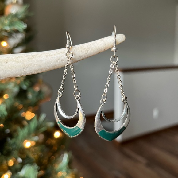 Dangle earrings - Picture 5 of 7